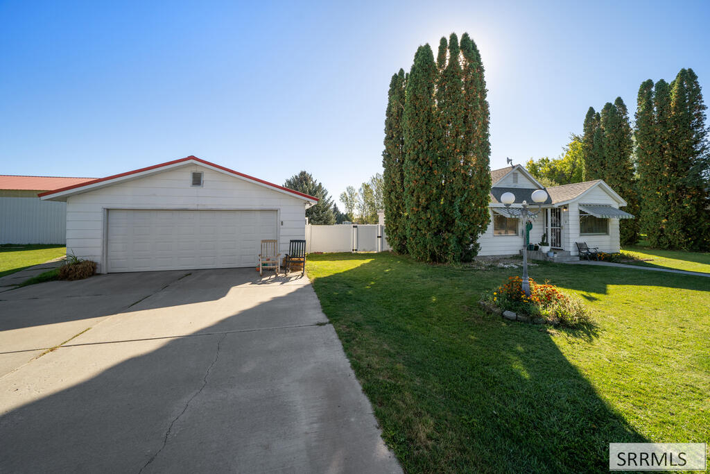 25 N 740 W Property Photo 5