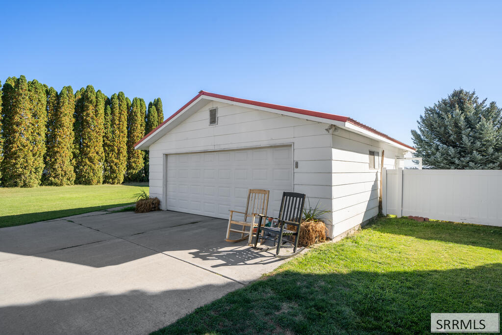 25 N 740 W Property Photo 6