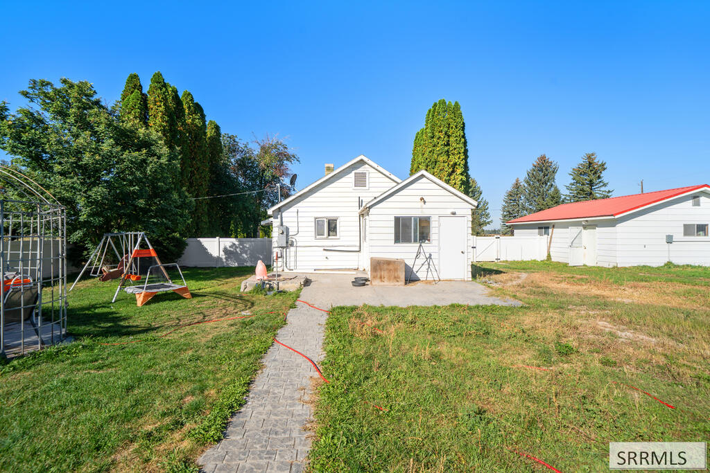 25 N 740 W Property Photo 8