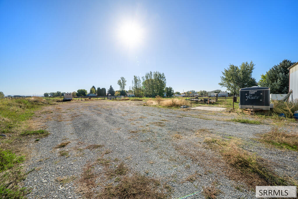 25 N 740 W Property Photo 12