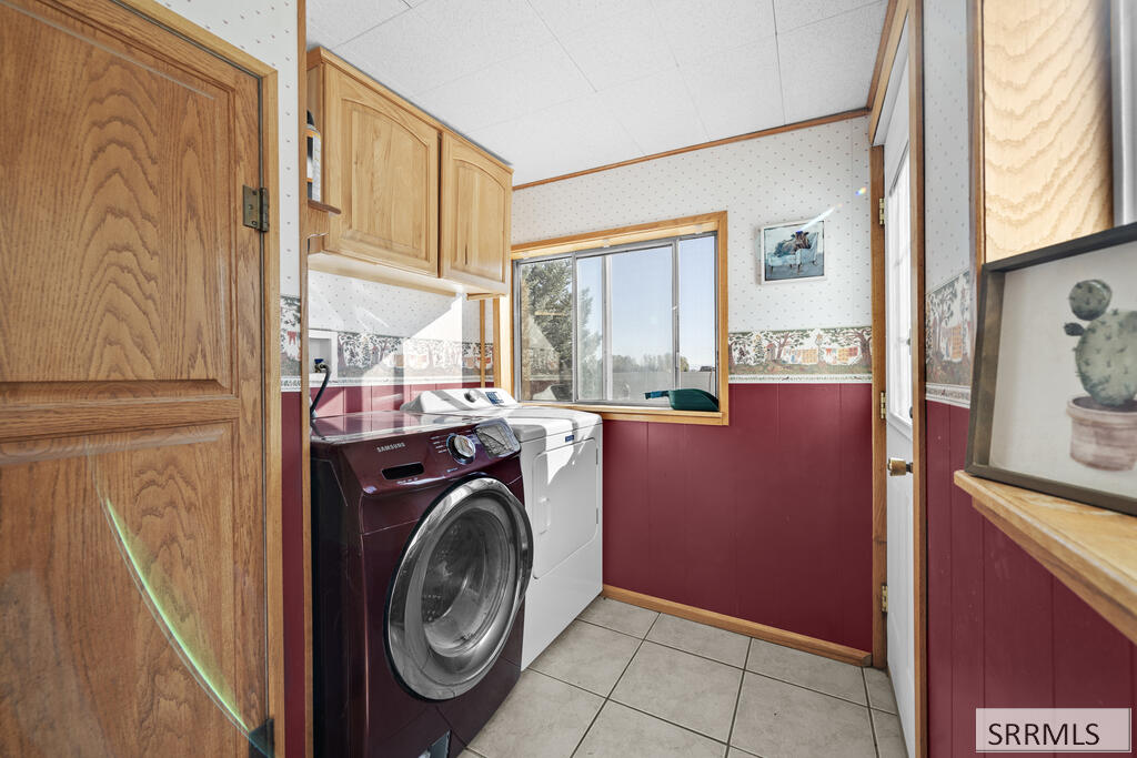 25 N 740 W Property Photo 34