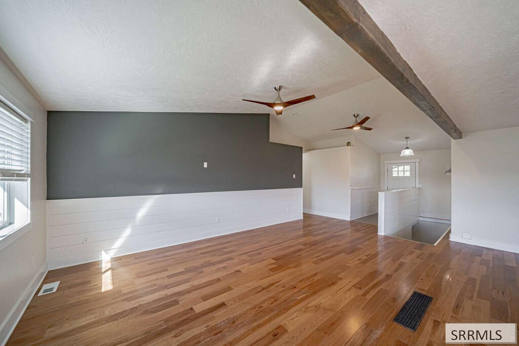 137 N 4000 E Property Photo 5