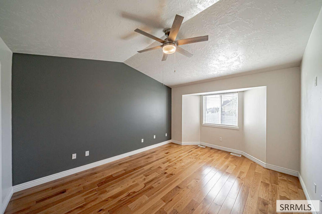 137 N 4000 E Property Photo 11