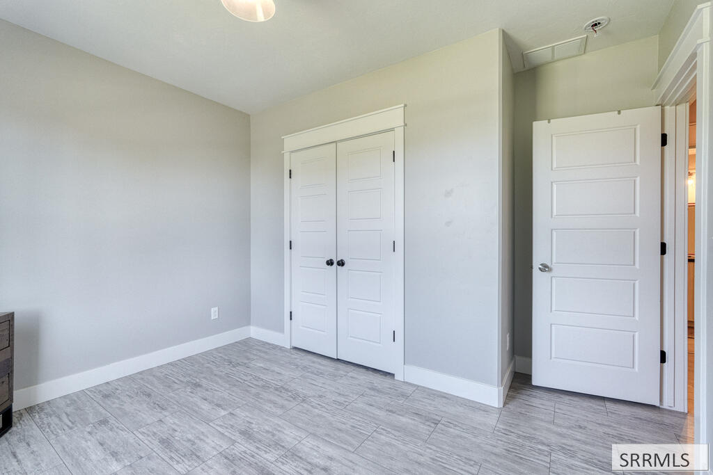 3136 S Chartwell Gardens Property Photo 40