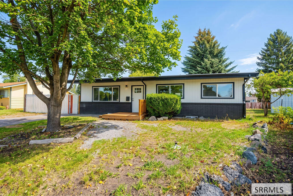 272 Valley Drive Property Photo 4