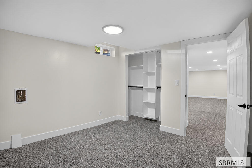 272 Valley Drive Property Photo 37