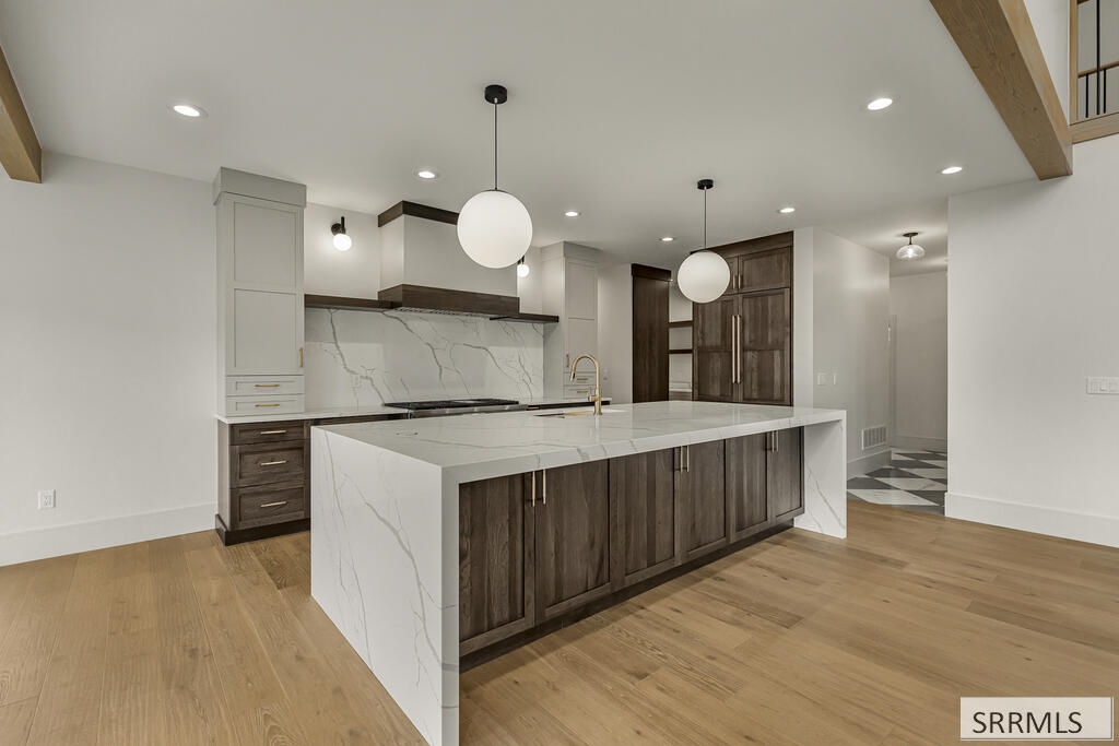 3351 Coneflower Circle Property Photo 16