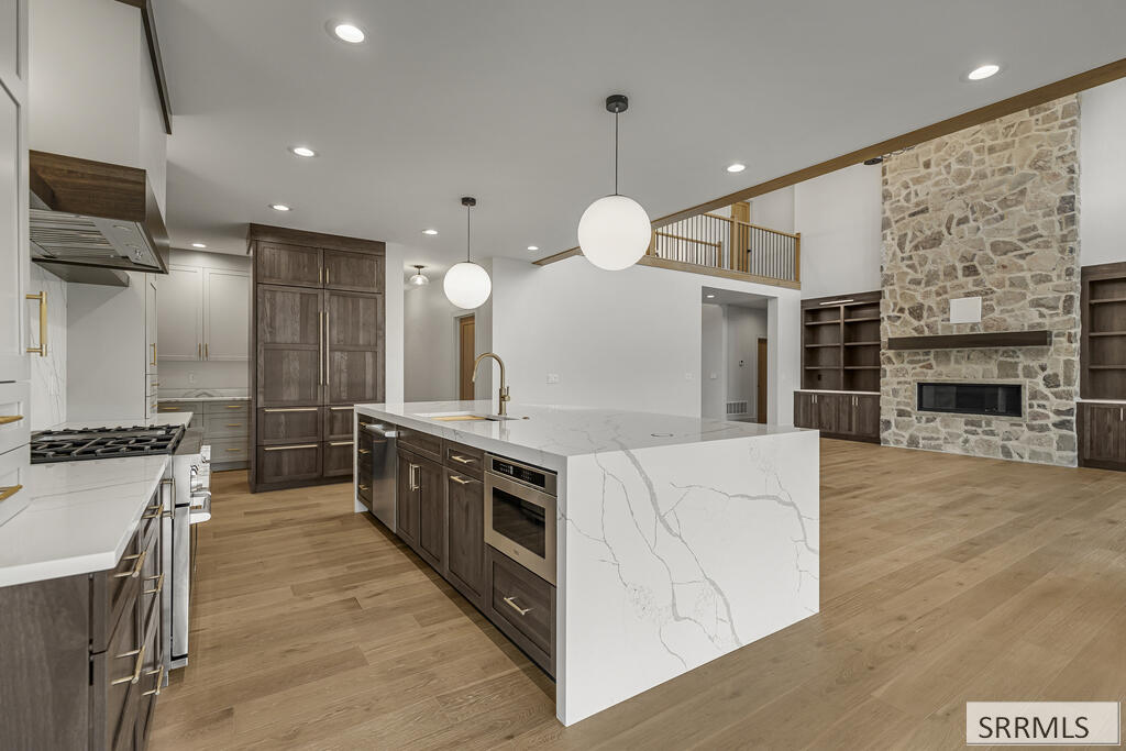 3351 Coneflower Circle Property Photo 18
