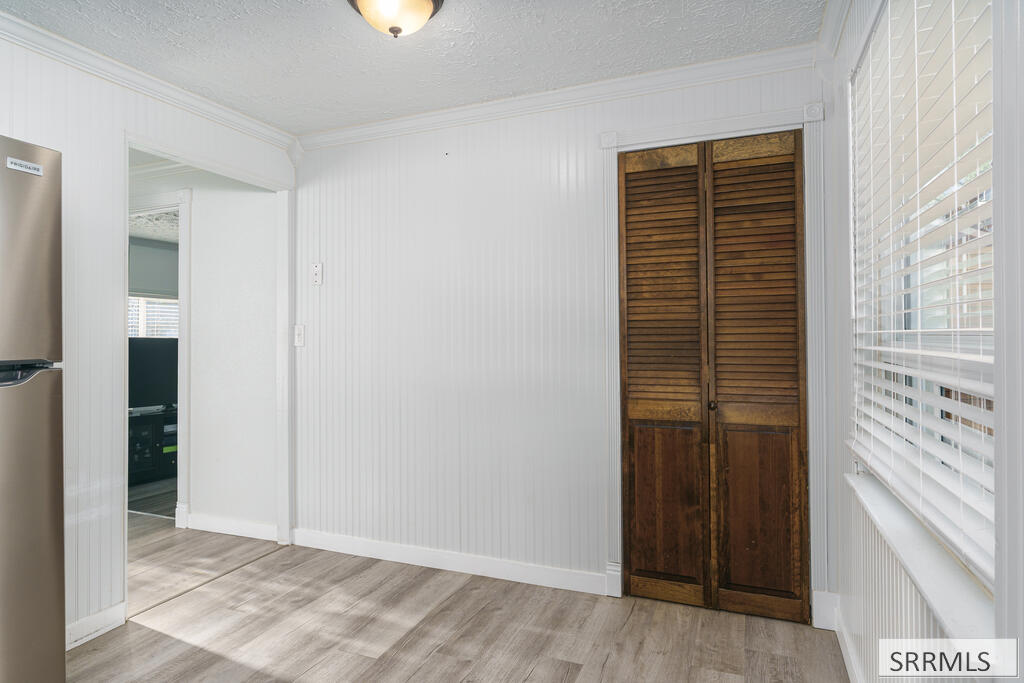 957 Willow Lane Property Photo 12