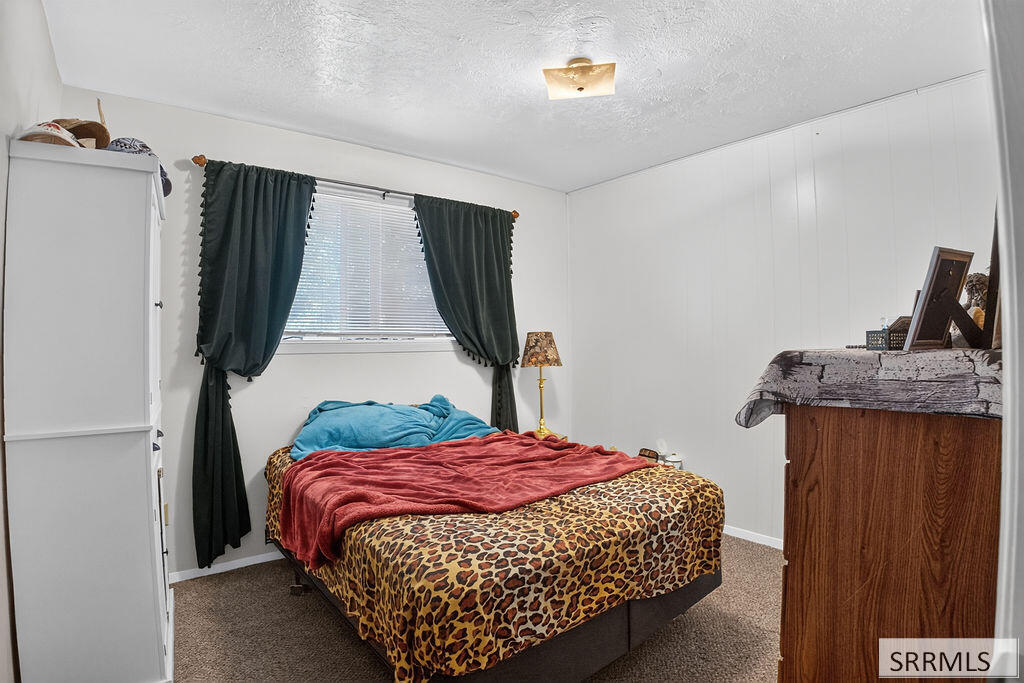 4806 Galena Street Property Photo 13
