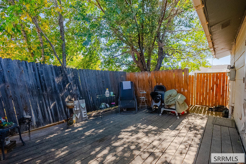 4806 Galena Street Property Photo 22