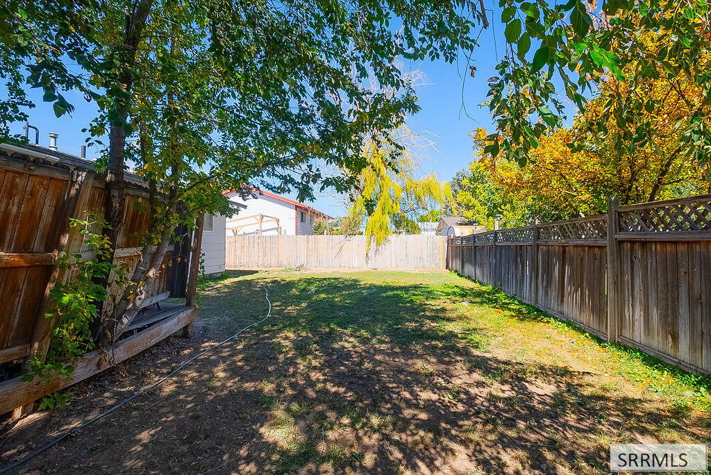 4806 Galena Street Property Photo 24
