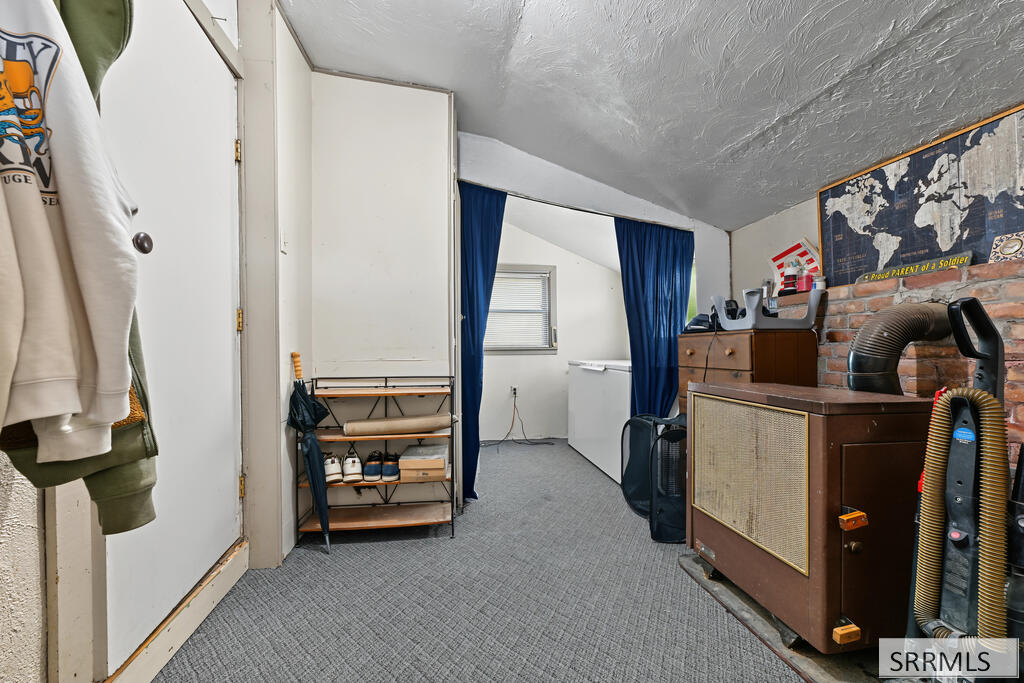 4370 N 5000 W Property Photo 3