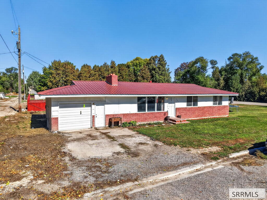 134 W Bingham Avenue Property Photo 1