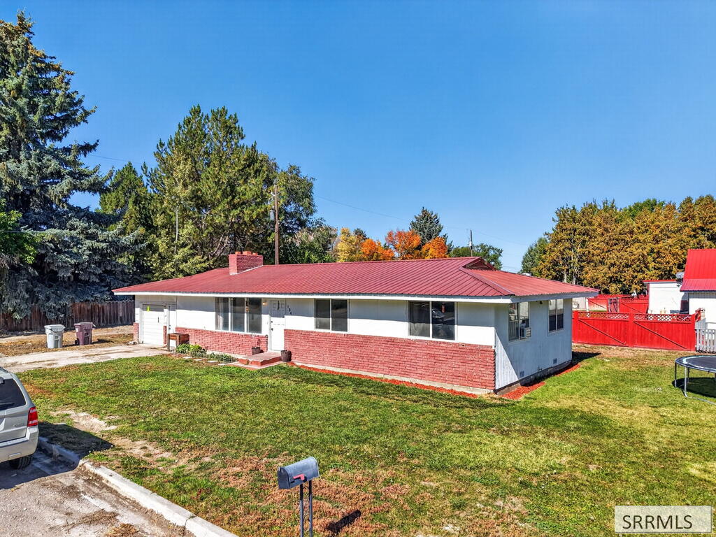 134 W Bingham Avenue Property Photo 18