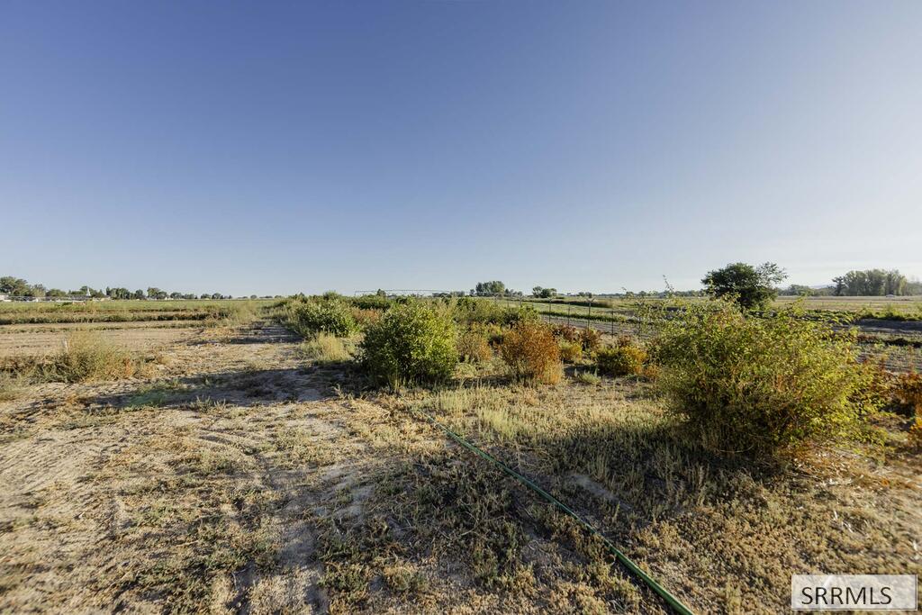 365 N 150 W Property Photo 28