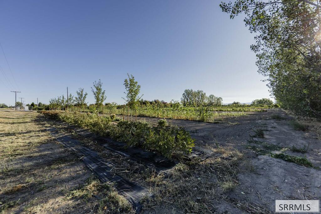 365 N 150 W Property Photo 29
