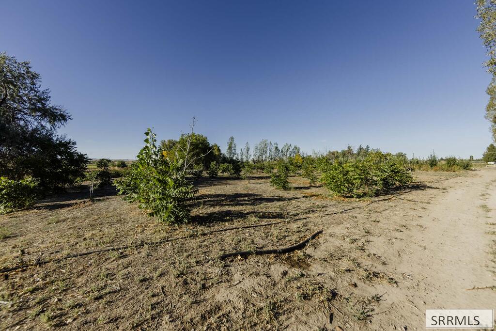 365 N 150 W Property Photo 42