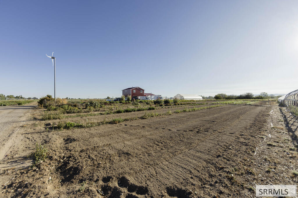 365 N 150 W Property Photo 51