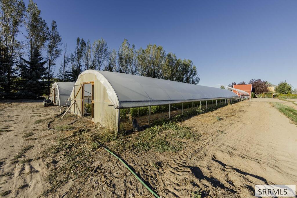 365 N 150 W Property Photo 71