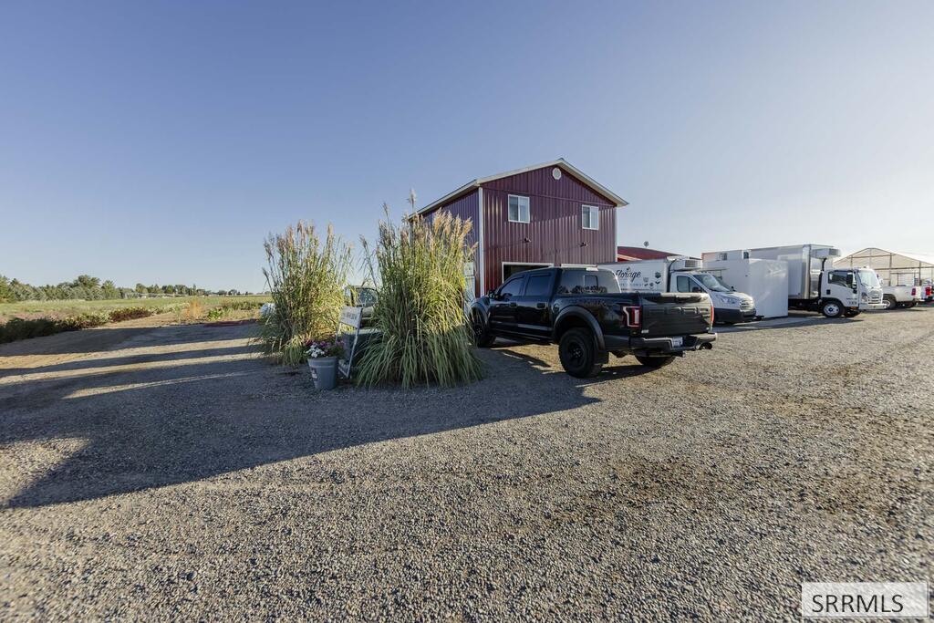 365 N 150 W Property Photo 88