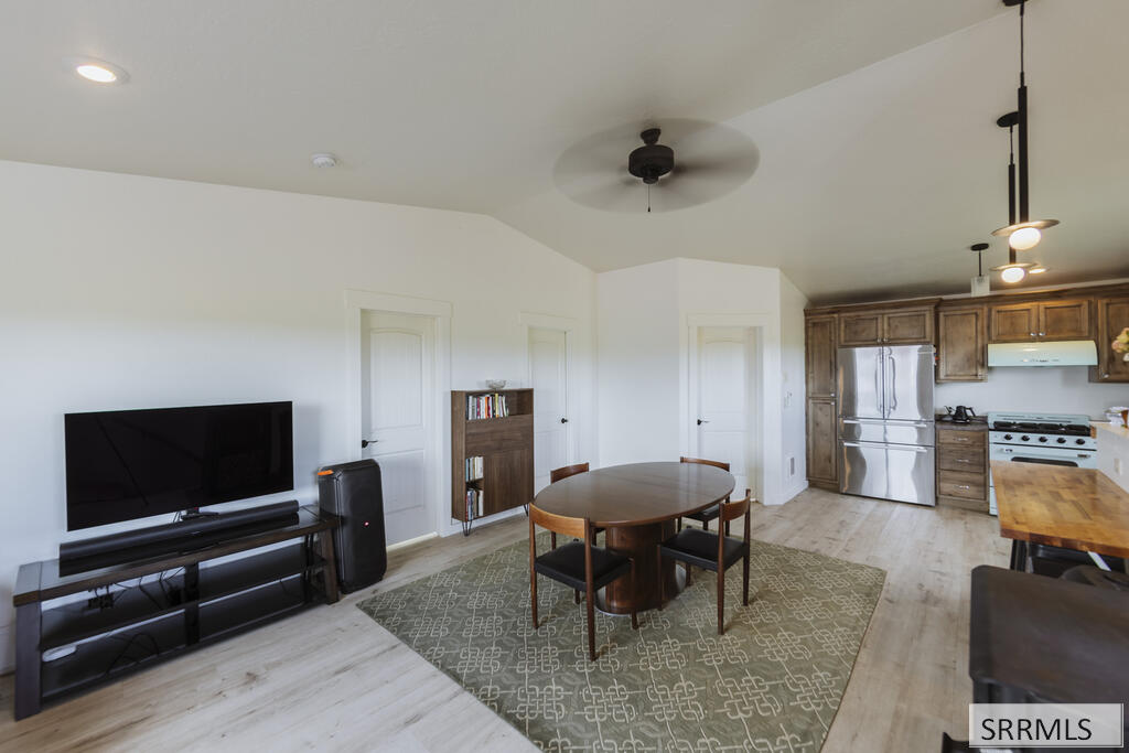 365 N 150 W Property Photo 104