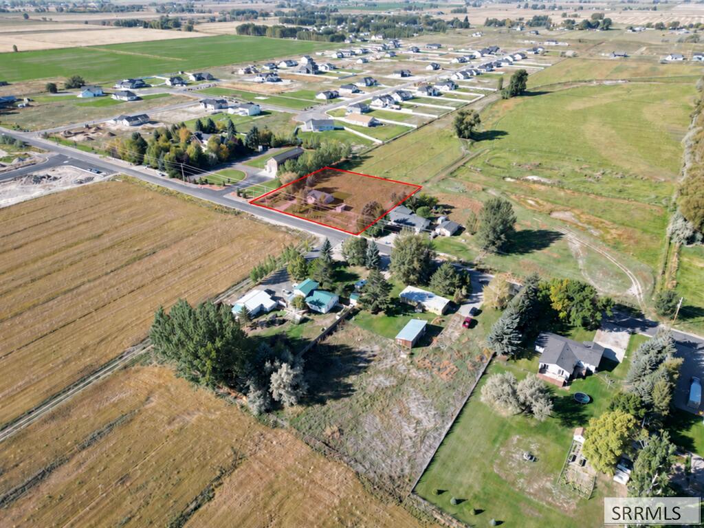 375 N 3800 E Property Photo 16