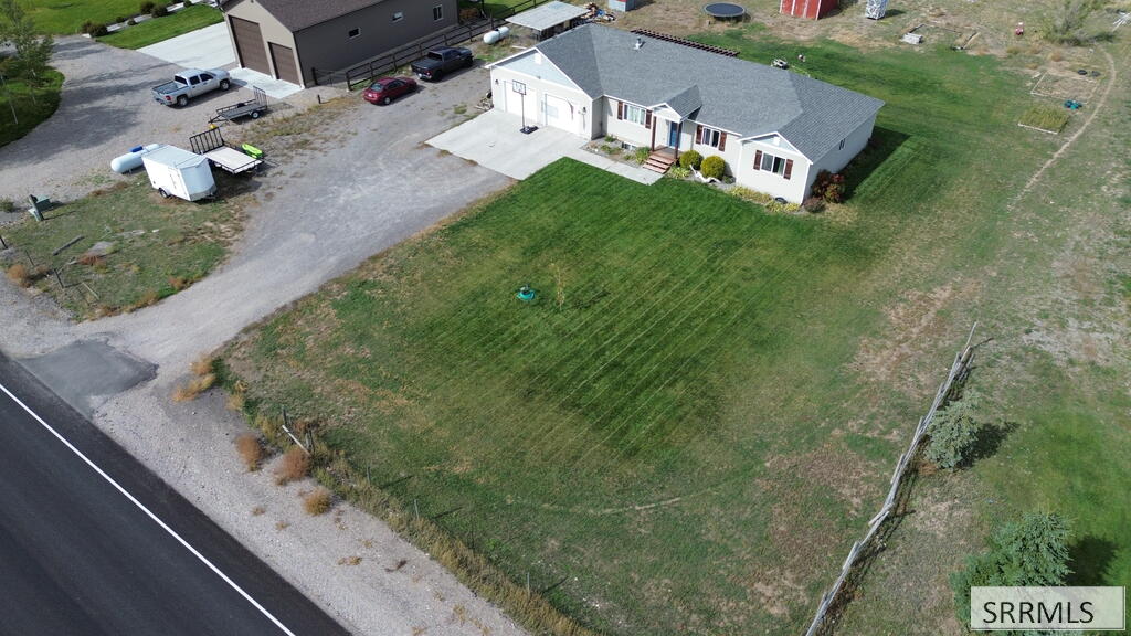 2427 E 500 N Property Photo 23