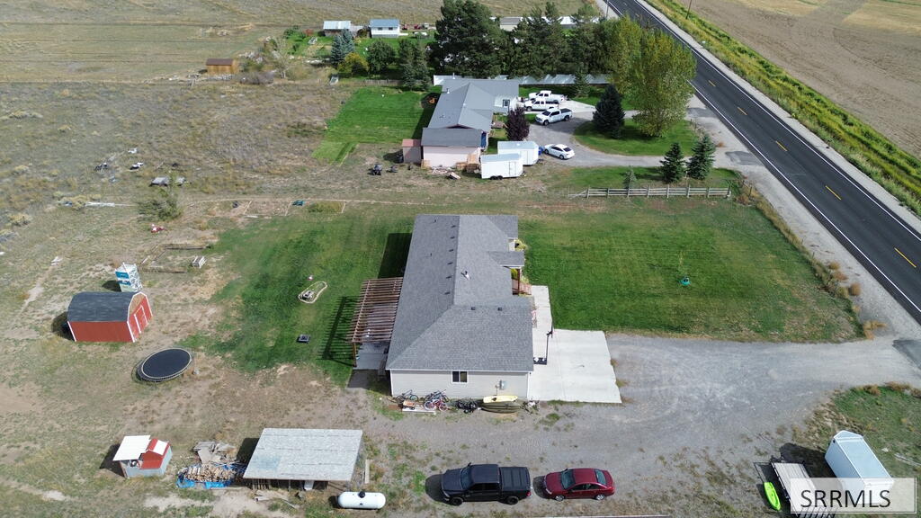 2427 E 500 N Property Photo 27