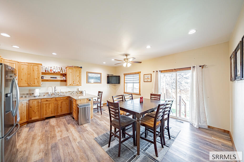 1277 Gary Street Property Photo 10