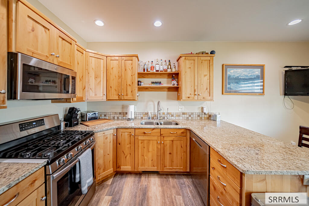 1277 Gary Street Property Photo 16