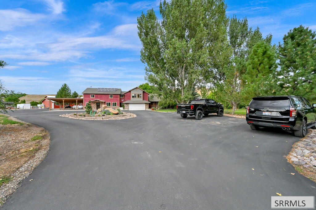 2783 E Read Street Property Photo 3