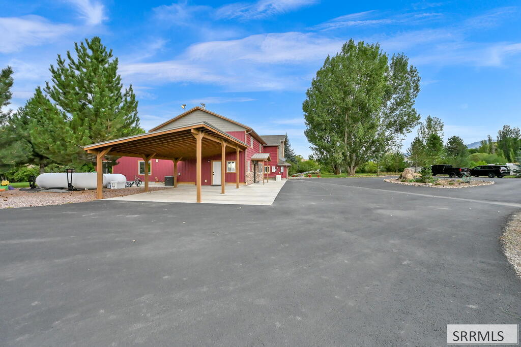 2783 E Read Street Property Photo 6
