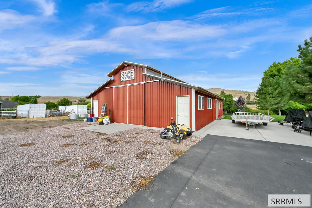 2783 E Read Street Property Photo 7