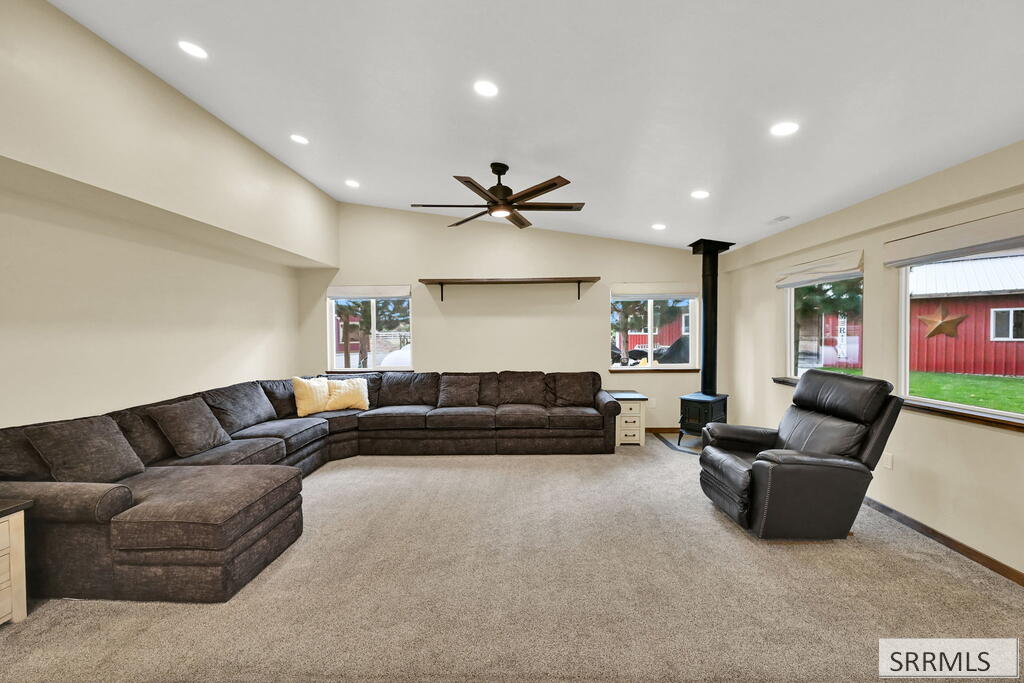 2783 E Read Street Property Photo 43