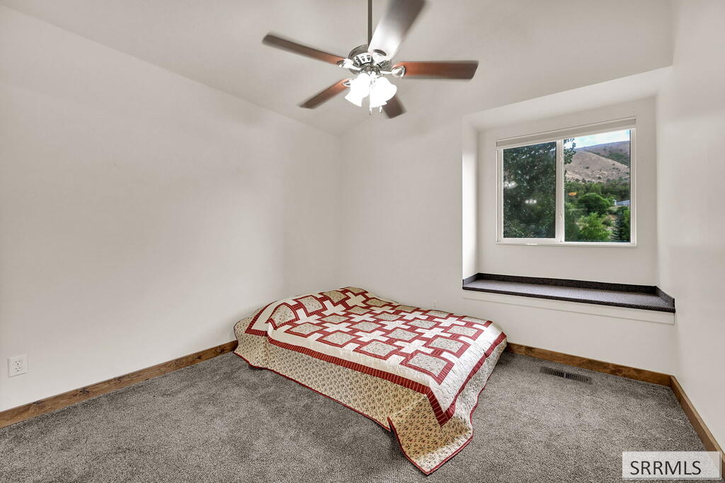 2783 E Read Street Property Photo 60