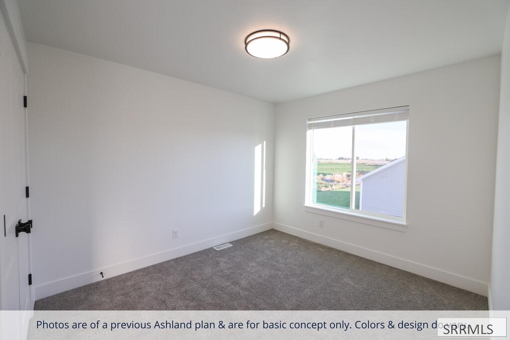 593 S 2355 West Property Photo 11