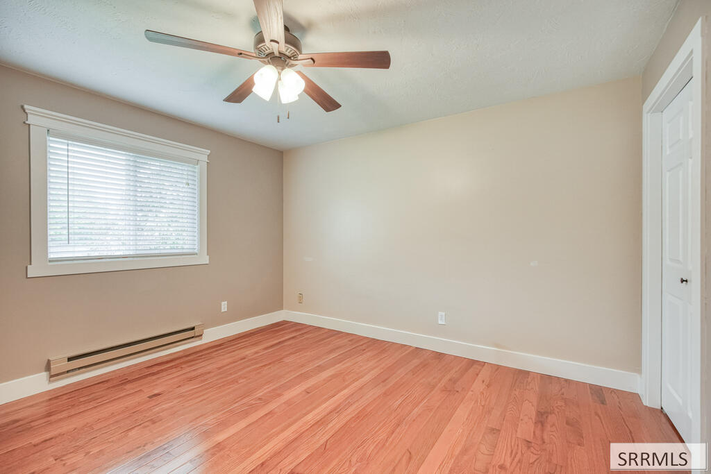 2305 Louise Lane Property Photo 14