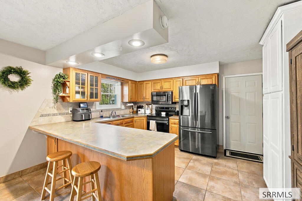 650 Brentwood Circle Property Photo 6