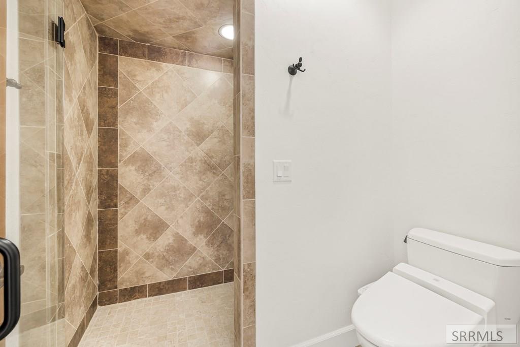 3944 Schaefer Lane Property Photo 27