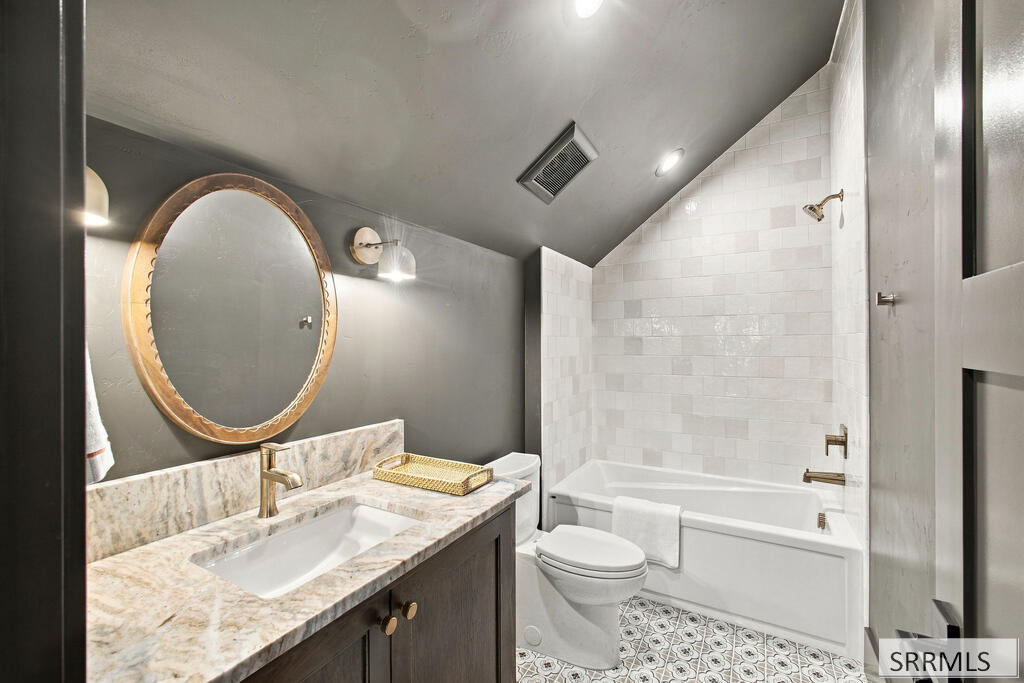 2222 Daydream Lane Property Photo 46