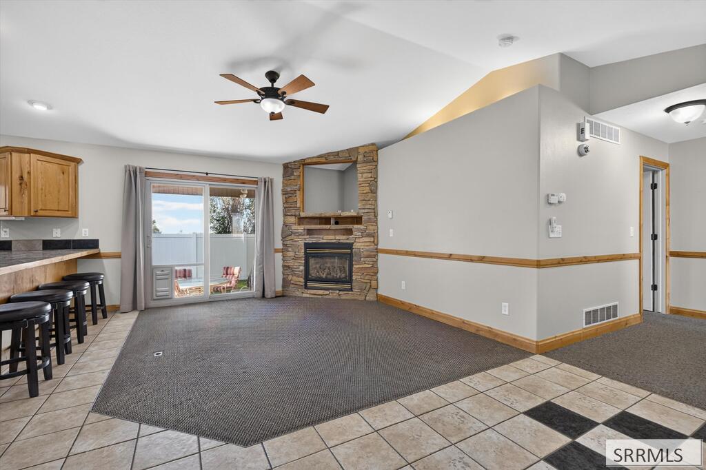 2189708 Property Photo 8