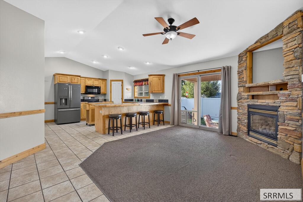 2189708 Property Photo 11