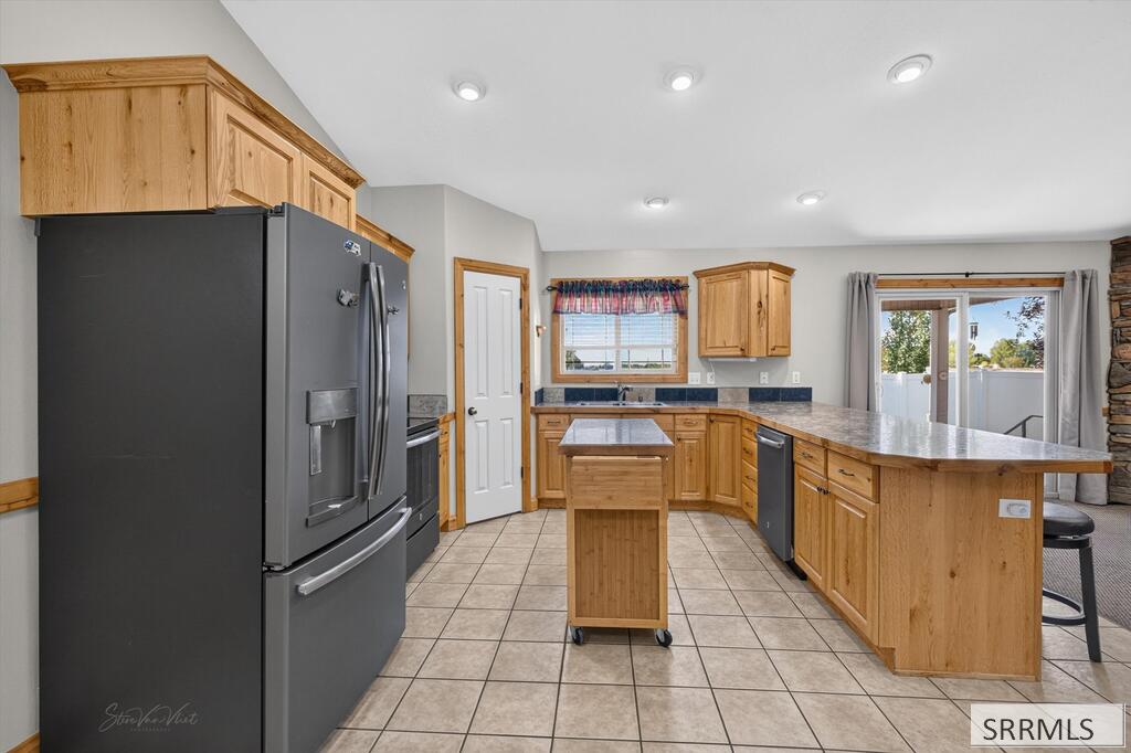 2189708 Property Photo 15