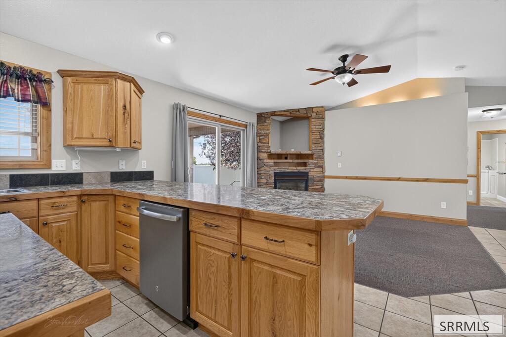 2189708 Property Photo 18