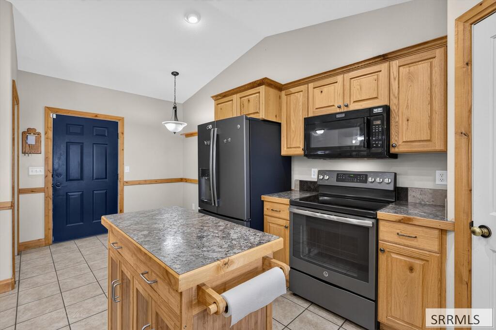 2189708 Property Photo 19