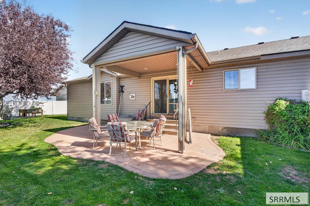 2189708 Property Photo 38