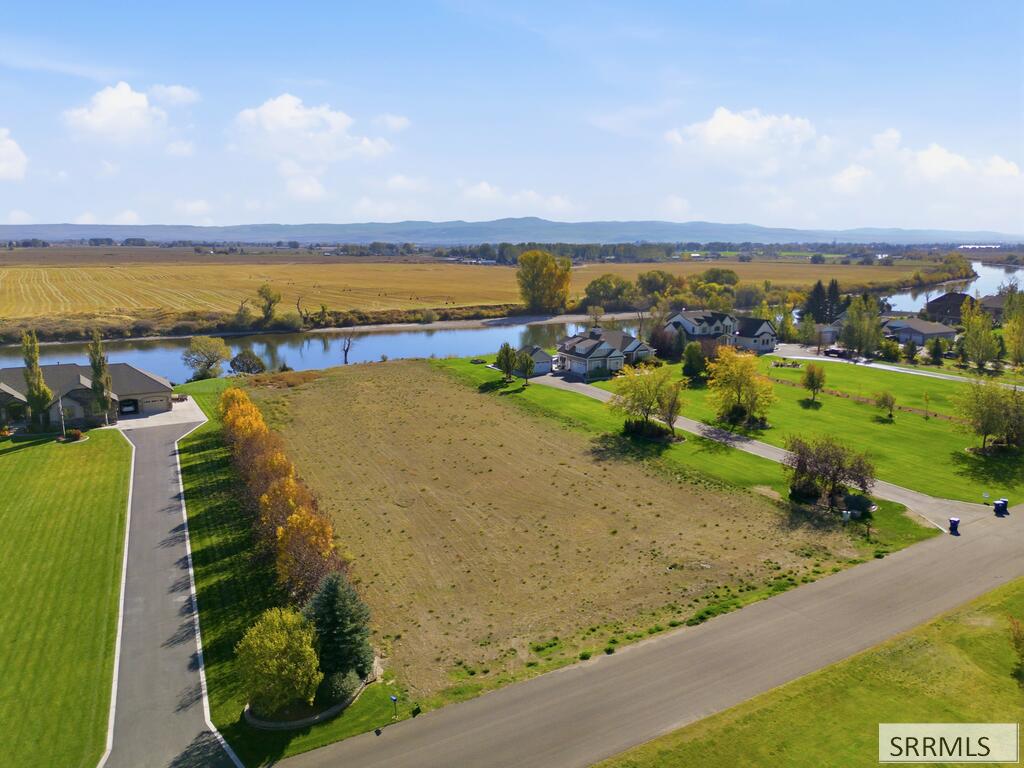 1429 N 630 E Property Photo 2