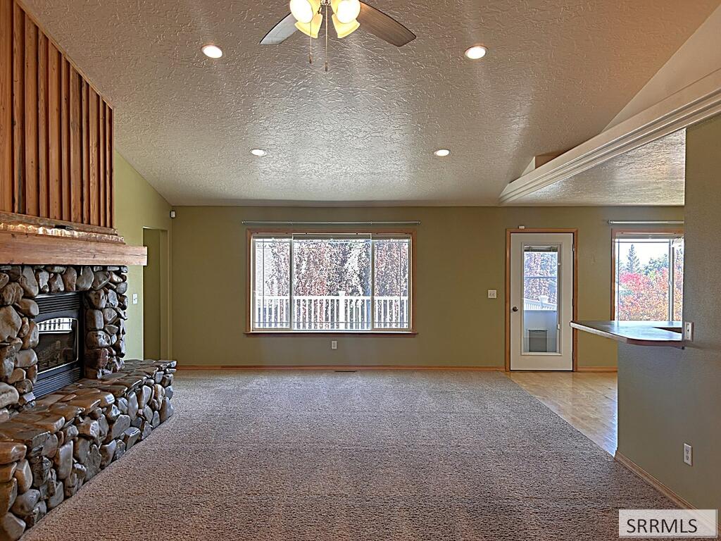 712 Monroe Street Property Photo 6