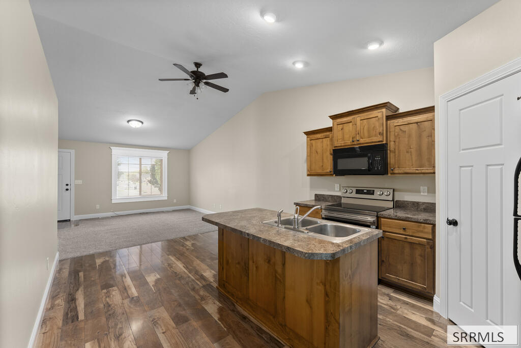 5091 S Remember Drive Property Photo 10